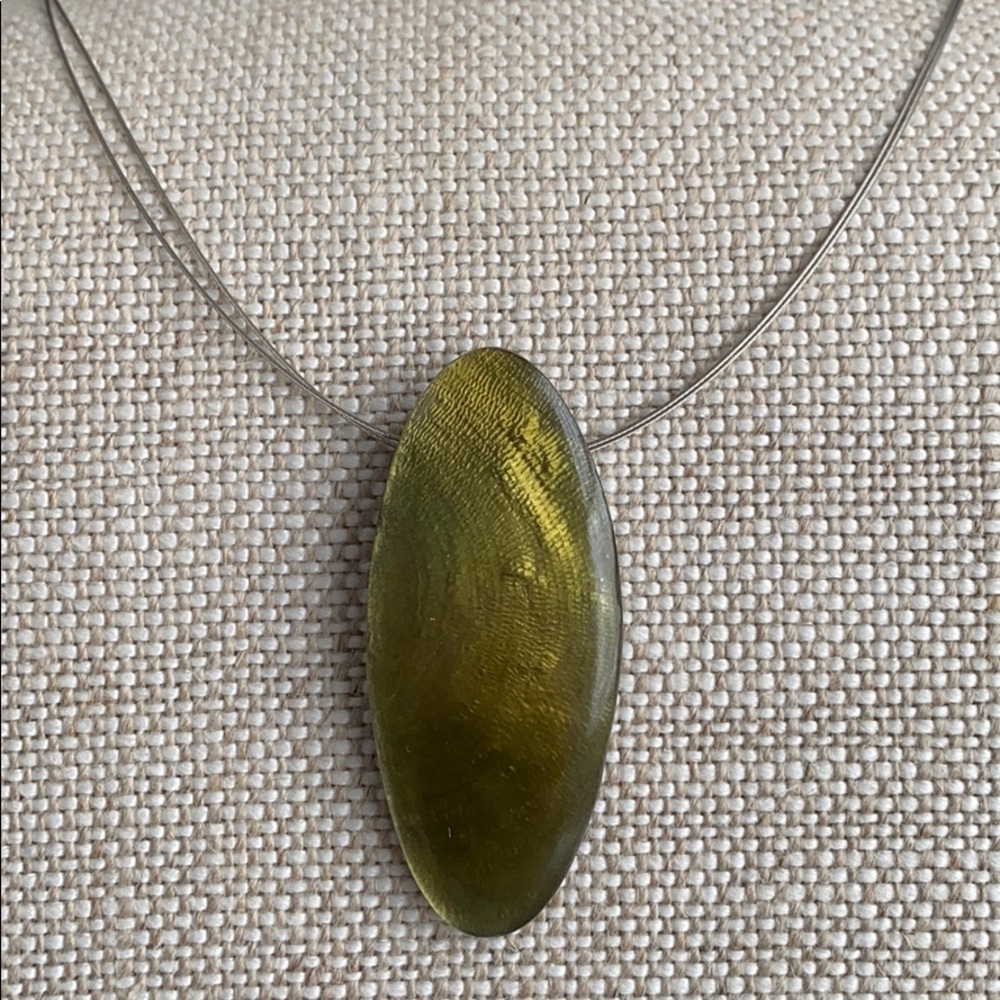 Shell and Resin necklace